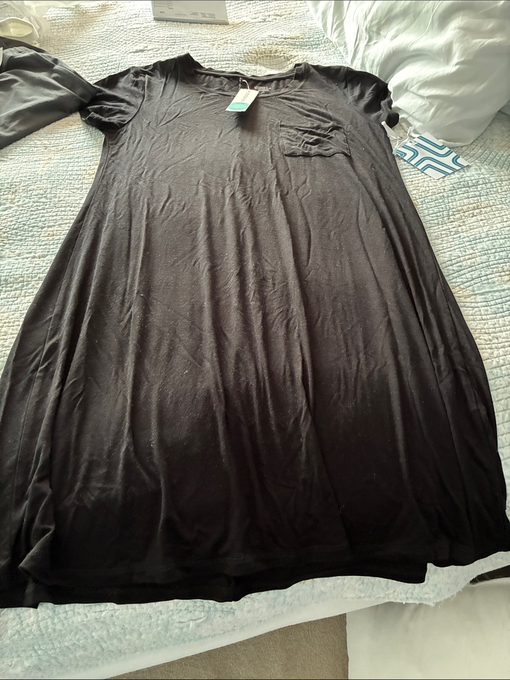 Market & Spruce Black Short-Sleeve Pocket Swing Midi Dress
